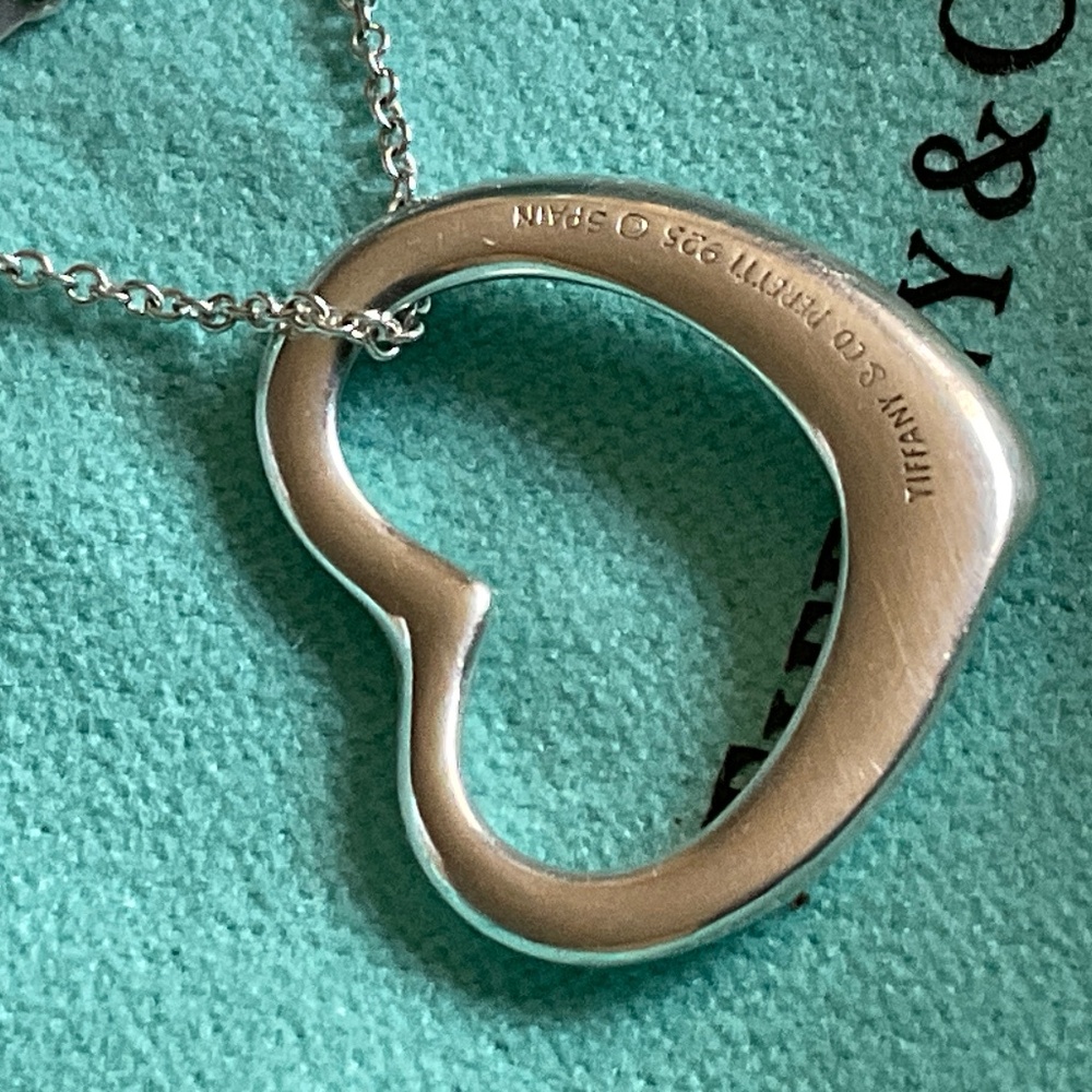 Large Tiffany Elsa Peretti open heart necklace